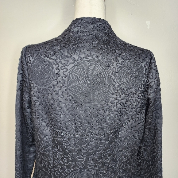 NWT Sue Wong Black Embroidered and Sequined Button Front Jacket Size 12 - Picture 5 of 17